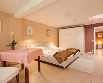 Hotel Herzog - Düsseldorf - Sypialnia