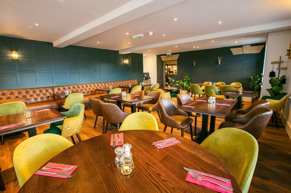 The Woodfalls Inn - סולסברי - מסעדה