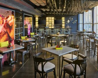 Renaissance Cairo Mirage City Hotel - Cairo - Restaurant
