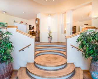 Best Western Hotel Geheimer Rat - מגדבורג - לובי