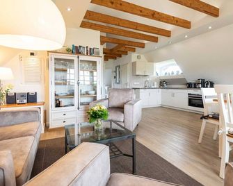 Lh Westermüür, App 3 - Wenningstedt-Braderup - Living room