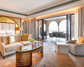 Royal Saray Resort - Seef