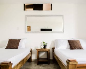 Hotel Santa Isabel - Pereira - Bedroom