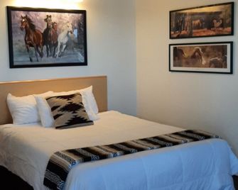 The Riverside Ranch Rv Park, Motel & Campground - Hatch - Slaapkamer