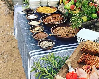 Tanda Tula Safari Camp - Ngala