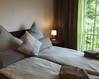 Zum Schwalbennest - Wredenhagen - Habitación