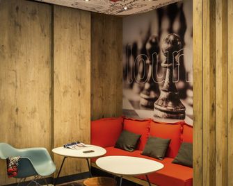 ibis Paris Levallois-Perret - Levallois-Perret - Sala de estar