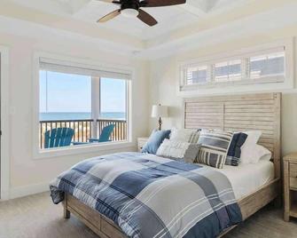 Luxury home Beach Front - Dewey Beach - Bedroom