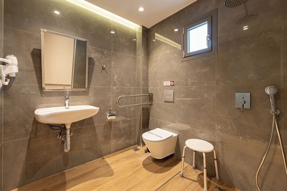 Maltepe Luxury Accommodation - Kallithea