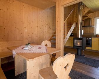 Chalet # 1 with 3 bedrooms & IR sauna - Sankt Georgen ob Murau - Salle à manger
