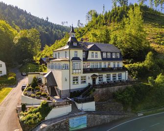 Flair-Hotel Waldfrieden - Meuselbach-Schwarzmuhle