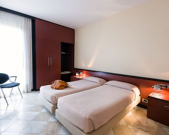 Hotel Granduca - Grosseto - Phòng ngủ