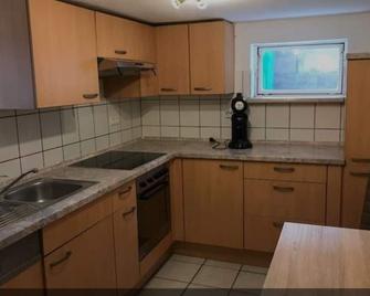 Stauferland Apartments - Fitters' apartment Schwäbisch Gmünd - Schwäbisch Gmünd - Küche