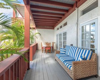 Fort Recovery Beachfront Villa & Suites Hotel - Road Town - Balcony
