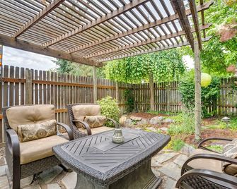 Wine Country Home with Yard Walk to Downtown! - Walla Walla - Uteplats