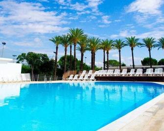 Magna Grecia Hotel Village - Metaponto - Pool