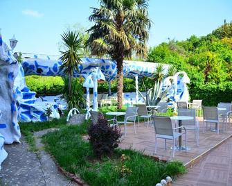 Beste Boutique Otel - Çınarcık - Patio