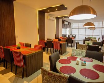 Carlton Plaza Torre - Araxa - Restaurace