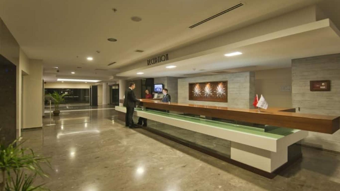 Dedepark Hotel