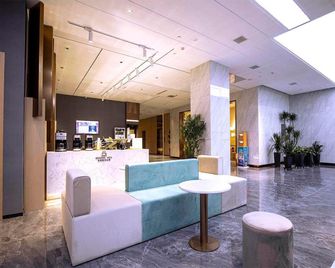 Cheermay Hotels Changzhi Chenghuangmiao Pedestrian Street Hotel - Changzhi - Lobby