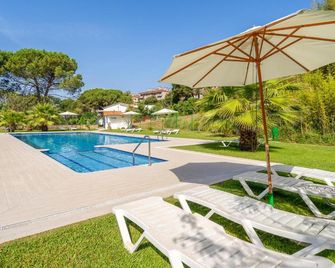 Apartamentos Costamar - Lloret de Mar - Pool