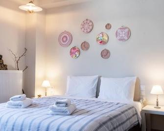 Stagiates Guest House Room 1 - Ano Volos - Bedroom