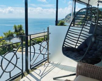 VILLA MENTONE HOTEL - Shanklin - Balcony