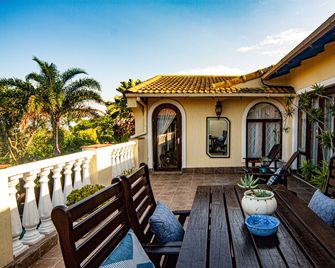 La Loggia Bed and Breakfast - Umhlanga - Balcony