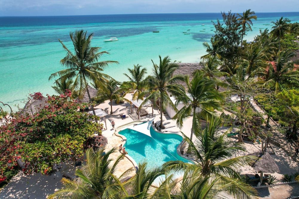 أيا بيتش ريزورت