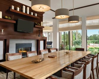 Hilton Garden Inn South Bend - סאות' בנד - חדר אוכל