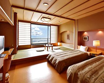Tenku Kaiyu no Yado Suehiro - Gamagōri - Habitación