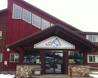 Fernie Slopeside Lodge - Fernie - Rakennus