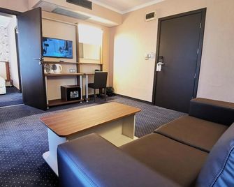 Elate Plaza Hotel - סופיה - סלון