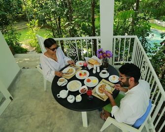 Ceylon Olive - Galla - Balkon
