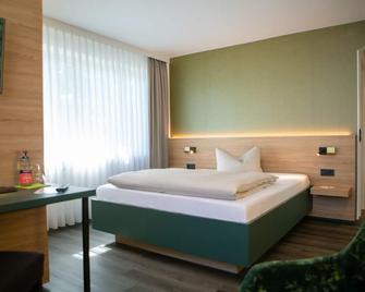 Hotel Restaurant Bierhaeusle - Friburgo in Brisgovia - Camera da letto