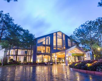 Terracotta Hotel & Resort Dalat - Dalat - Building