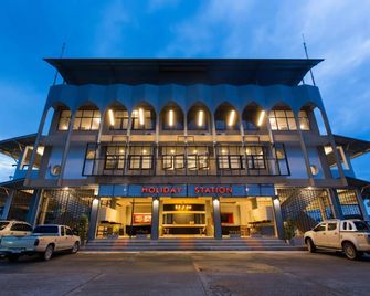 Holiday Station Hostel - Krabi - Edificio
