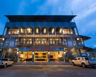 Holiday Station Hostel - Krabi - Edificio