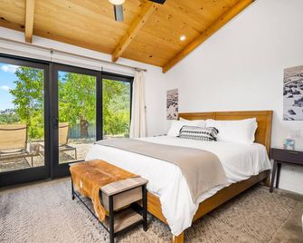 Cocavin Carriage House - Paso Robles - Bedroom