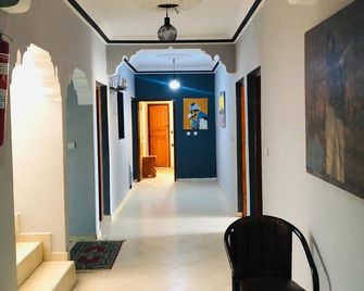 Hotel Marwa - Tantan - Pasillo