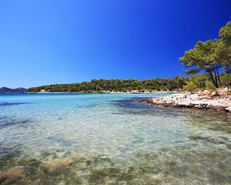 Crvena Luka Resort - Biograd na Moru - Strand