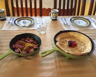 Beachrunners Inn - Long Beach - Comida