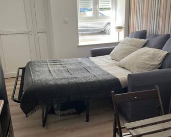 Studio Au Cloîtres - Mirecourt - Chambre
