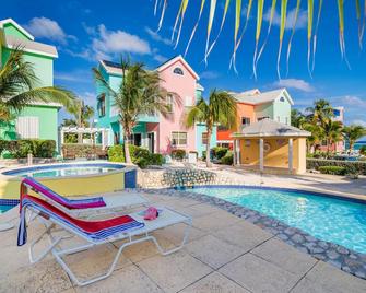 Cayman Paradise Villa #1 - East End - Zwembad