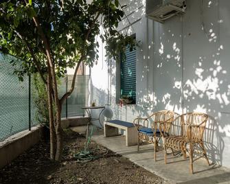 Casa singola con giardino a 5 dal centro città e dal mare - Pescara - Patio