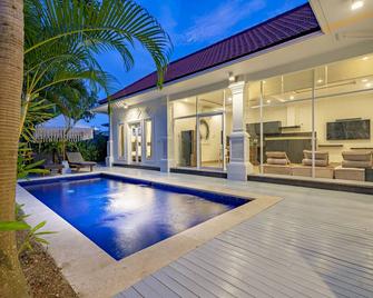 Villa Kira - Canggu - Denpasar - Pool
