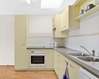 1-10 Waratah Lane - Beach Unit With Sea Breezes - Evans Head - Cocina