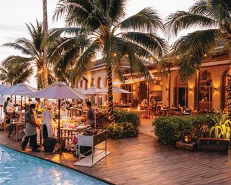 Devasom Khao Lak Beach Resort & Villas - Khao Lak - Praia