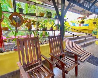 Pousada Flora - Alter do Chão - Pátio