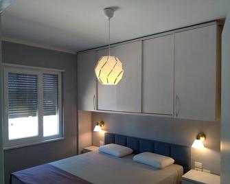 Welcome Beach Apartment - Hamallaj - Bedroom
